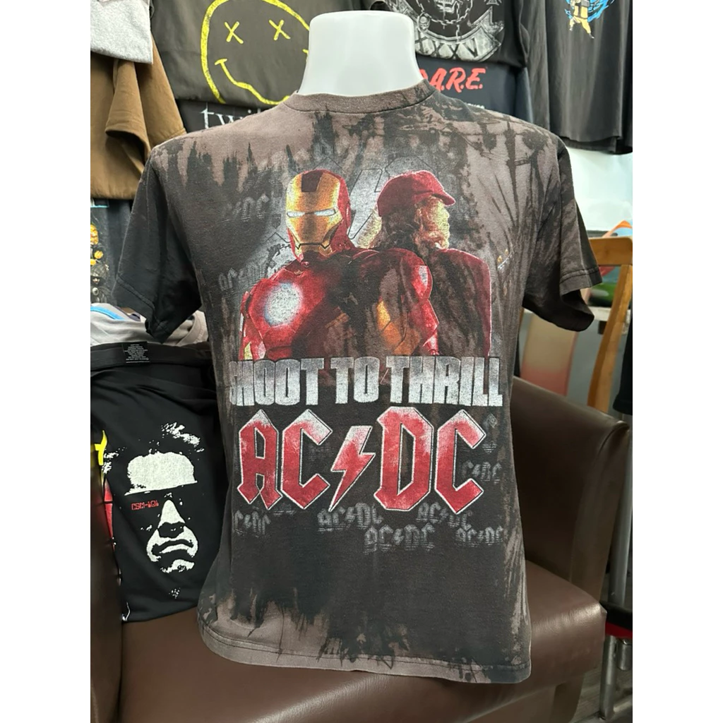 เสื้อยืดสีดำผ้ากัด ลายวง AC/DC x Ironman (ไซส์M) - Image 3